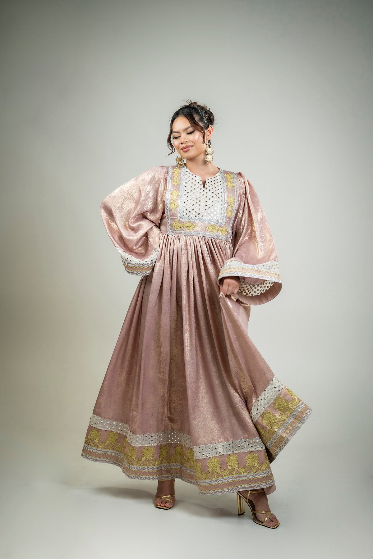 Sara Shimmer Dress